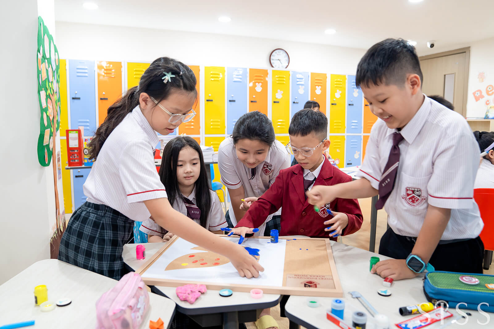 Project-based Learning là phương pháp giảng dạy cốt lõi mà Trường Tiểu học và THCS Sydney tận dụng để thúc đẩy sự quá trình học tập sâu sắc và ứng dụng kiến thức vào thực tế.