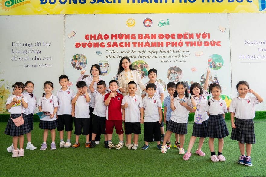 thang-11-day-gan-ket-cua-dai-gia-dinh-siss